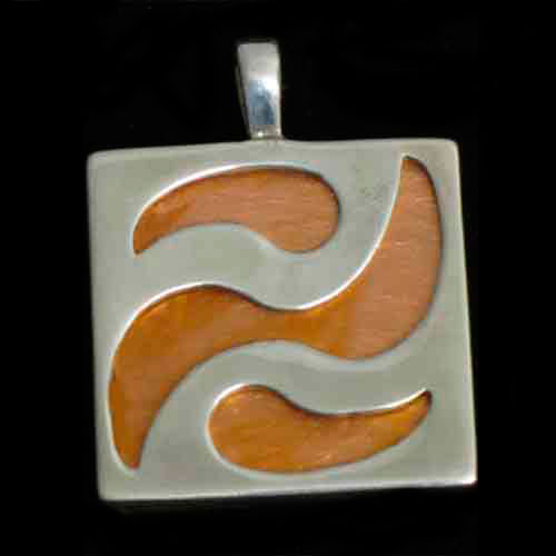 Imagen colgante plata color cobre motivo celta 
